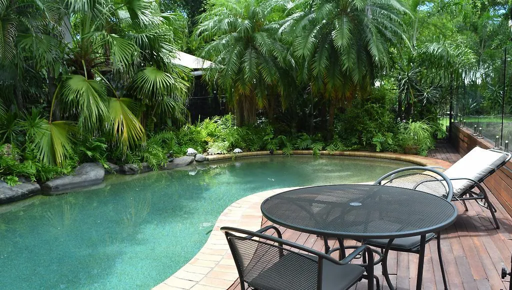 South Pacific Bed & Breakfast Clifton Beach 4*,  Australia