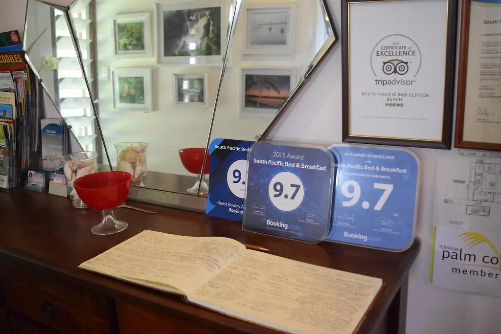 South Pacific Bed & Breakfast Clifton Beach 4*,  Australia